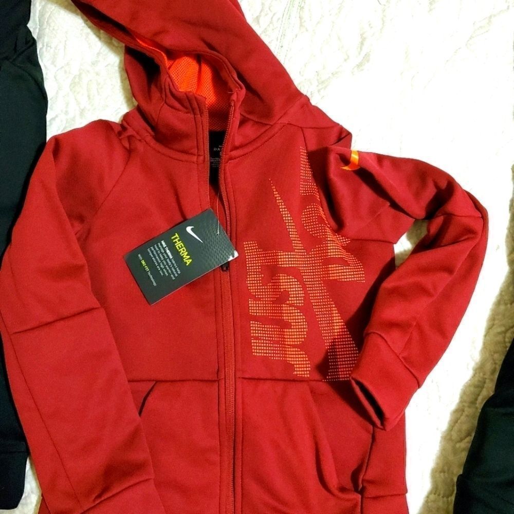 Kids sports wear